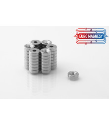 Ring magnet 10x(7x3,5)x3 with countersunk borehole