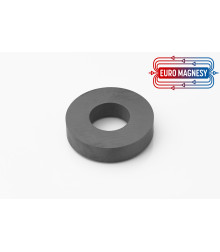 Ferrit ring magnet  70x32x15 thick Y30